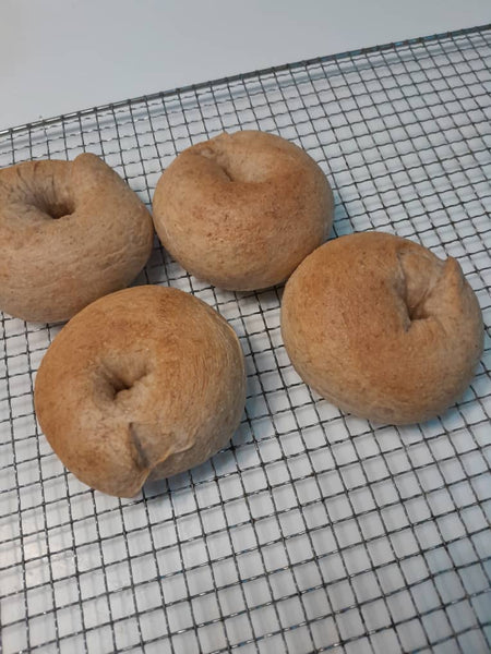 Wholemeal Bagels per set of 4 pcs