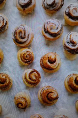 Mini Cinnamon Rolls (Set for 6 pcs rolls)